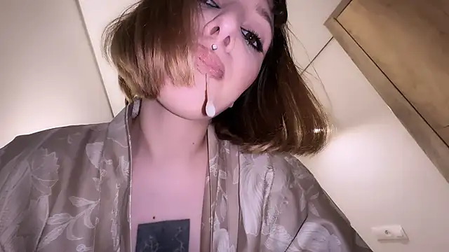 vinylstore online show from 04/26/26, 04:59