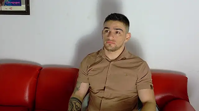 Sexy Alejandro  online show from 02/10/26, 11:09