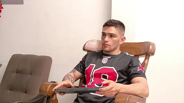 Sexy Alejandro  online show from 02/11/26, 06:19