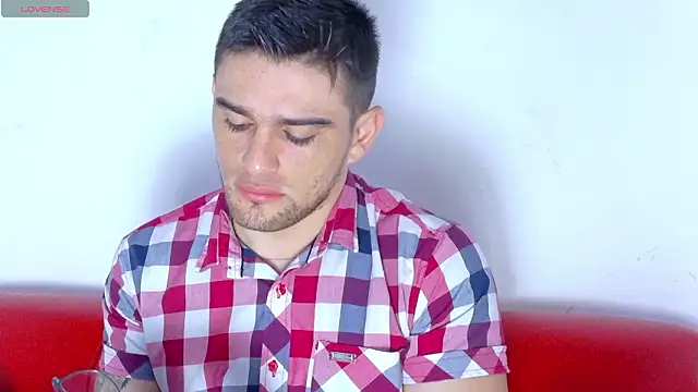 Sexy Alejandro  online show from 03/19/26, 11:54