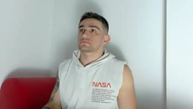 Sexy Alejandro  online show from 05/22/26, 05:05