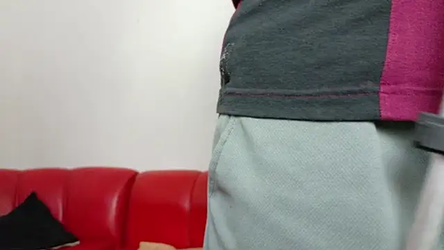 Snapshot of Sexy_Alejandro_ chatting on 10/01/25, 06:29 Sexy Alejandro online show from 10/01/25, 06:29