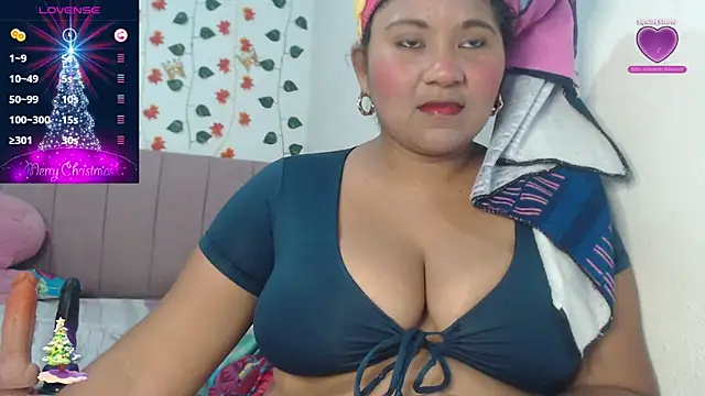 dannaberlin 0 online show from 12/18/25, 04:00