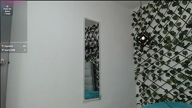 dannaberlin 0 online show from 03/20/25, 06:53