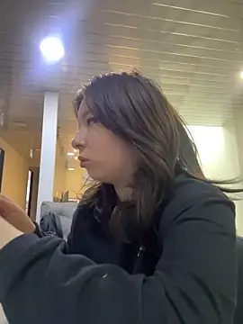 Snapshot of Kailin_darck1 chatting on 12/19/24, 05:18 Kailin darck1 online show from 12/19/24, 05:18