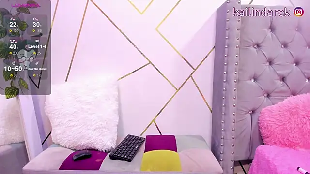 Snapshot of Kailin_darck1 chatting on 12/17/24, 05:36 Kailin darck1 online show from 12/17/24, 05:36