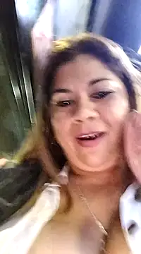 Laura-Hernandez online show from 03/08/25, 12:55