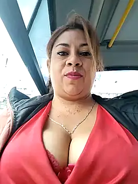 Laura-Hernandez online show from 03/21/25, 03:57