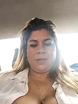 Laura-Hernandez online show from 09/28/25, 03:08