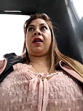 Laura-Hernandez online show from 10/02/25, 02:42