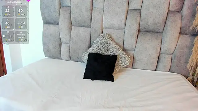 Stefyrossy online show from 12/14/25, 02:33