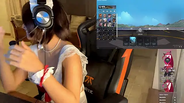 JayJaylov online show from 12/25/24, 08:39