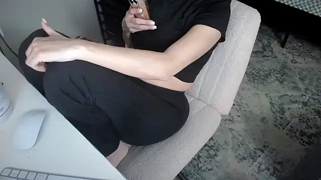 bigb00tyjudyyX online show from 03/10/26, 06:34