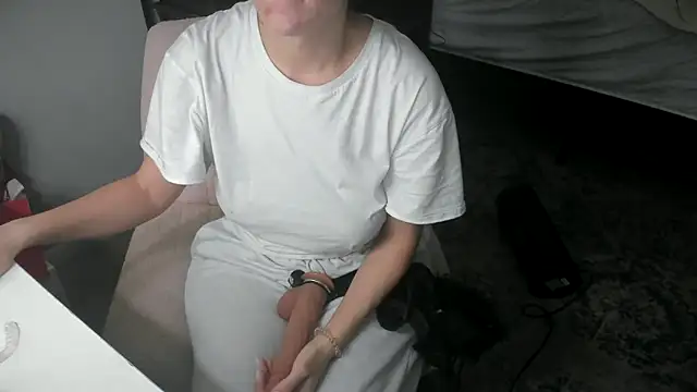 bigb00tyjudyyX online show from 02/16/26, 06:06