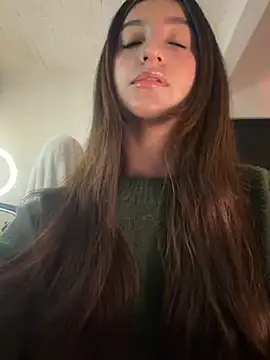 aly golden  online show from 03/21/26, 10:35