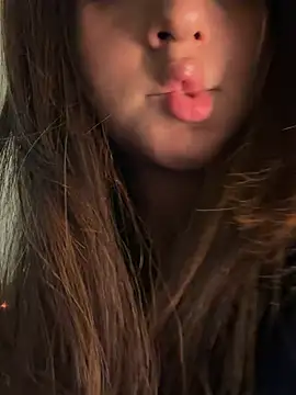 aly golden  online show from 03/22/26, 11:28