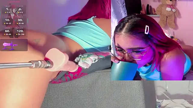 kira touka online show from 11/28/25, 03:50