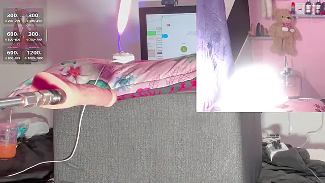 kira touka online show from 11/27/25, 03:07