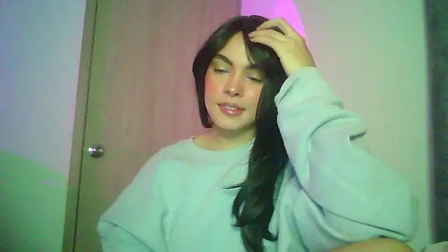 Kiri Cutee online show from 10/10/25, 04:35