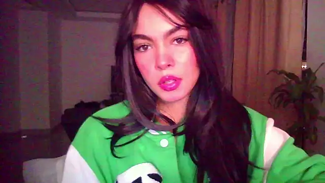 Kiri Cutee online show from 11/16/25, 04:06