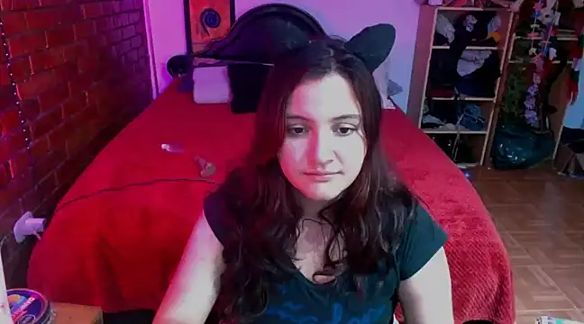 Snapshot of sweet-sunlight chatting on 12/18/24, 09:04 sweet-sunlight online show from 12/18/24, 09:04