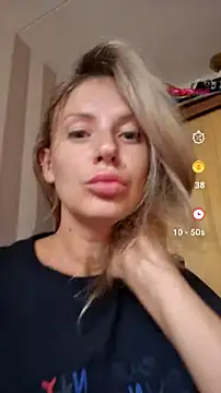 YourJuliena online show from 07/21/26, 03:13