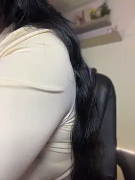 Valentina cartier online show from 04/23/26, 12:28