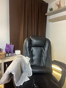 Valentina cartier online show from 04/09/26, 12:34