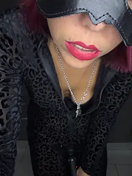 Snapshot of Porcella96 chatting on 10/27/25, 08:54 Porcella96 online show from 10/27/25, 08:54