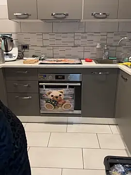 Snapshot of Porcella96 chatting on 09/28/25, 09:00 Porcella96 online show from 09/28/25, 09:00