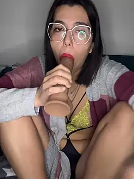 Snapshot of Porcella96 chatting on 02/13/25, 10:11 Porcella96 online show from 02/13/25, 10:11