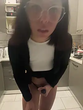 Snapshot of Porcella96 chatting on 01/23/25, 09:18 Porcella96 online show from 01/23/25, 09:18