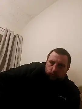 HE-M123 online show from 02/22/25, 07:47