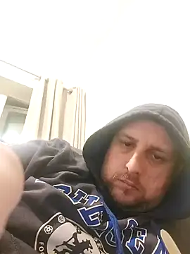 HE-M123 online show from 12/01/24, 10:37