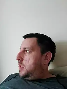 HE-M123 online show from 01/01/25, 01:05