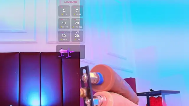 Luna monroe  online show from 03/28/26, 05:14