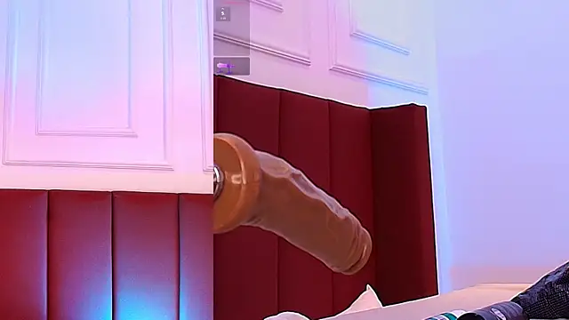 Luna monroe  online show from 09/21/25, 12:10