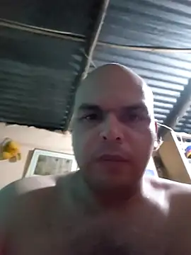 Snapshot of Camilo-31RI chatting on 03/01/26, 12:21 Camilo-31RI online show from 03/01/26, 12:21