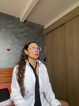 MafeeRoss online show from 03/04/26, 07:10