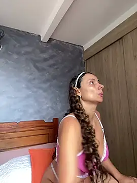 MafeeRoss online show from 03/11/26, 07:19