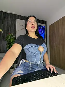 Abril10  online show from 06/04/26, 04:00