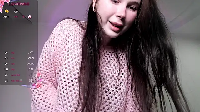 Snapshot of sandravegas1 chatting on 02/11/25, 04:56 sandravegas1 online show from 02/11/25, 04:56