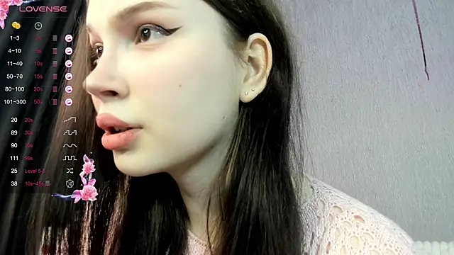 Snapshot of sandravegas1 chatting on 01/19/25, 04:25 sandravegas1 online show from 01/19/25, 04:25