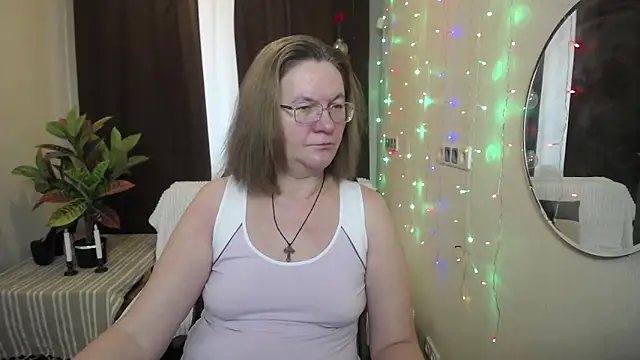 Snapshot of HolyMilfa chatting on 01/24/25, 07:51 HolyMilfa online show from 01/24/25, 07:51