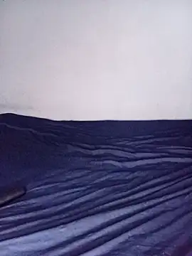 lisa larry88 online show from 11/17/25, 05:00