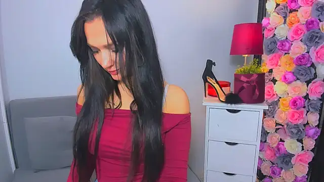 OliviaFantasy online show from 11/08/25, 10:30