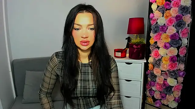 OliviaFantasy online show from 11/23/25, 07:18