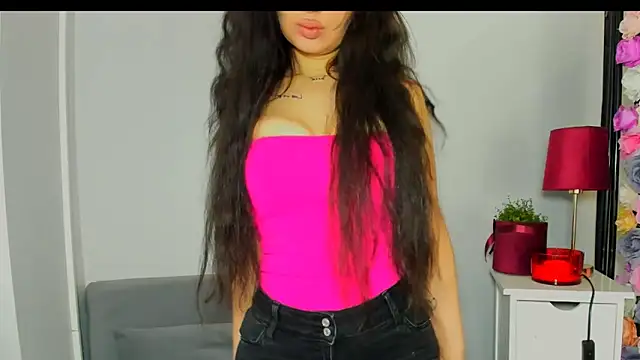 OliviaFantasy online show from 02/16/26, 08:24