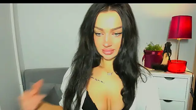 OliviaFantasy online show from 02/09/26, 07:17