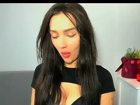 OliviaFantasy online show from 03/28/26, 12:06